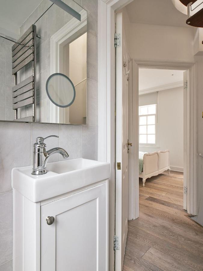 Stylish 3 Bedroom Town House * Londra
